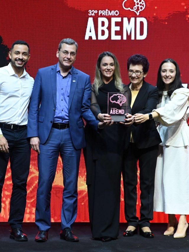 Sebrae/PR conquista prêmio que integra atendimento presencial e digital