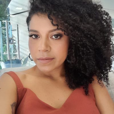 Camila Lobato